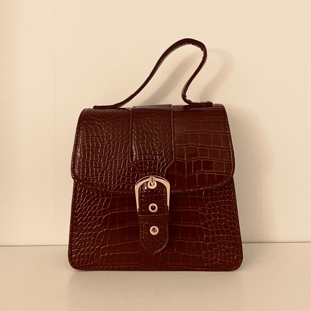 Brown croc buckle handbag